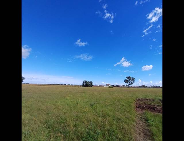 1,118M² VACANT LAND FOR SALE IN RIVERSDALE